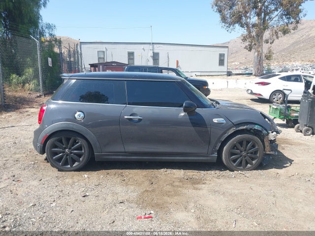 Mini Hardtop Cooper S 2018 WMWXP7C59J2A47608 Image 13
