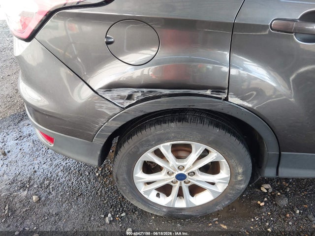 2017 Ford Escape Se მანქანა იყიდება აუქციონზე, vin: 1FMCU9GD6HUD15125, აუქციონის ნომერი: 45421198