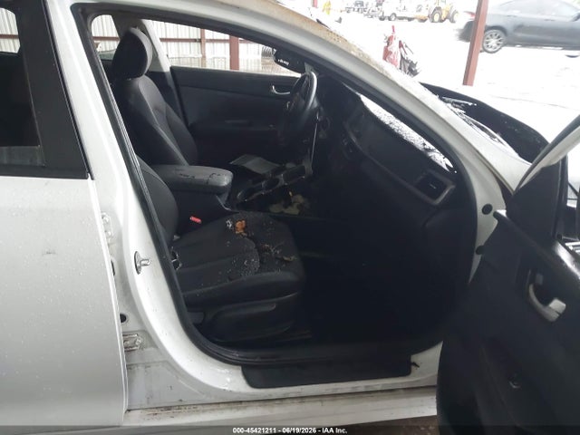2016 Kia Optima Lx მანქანა იყიდება აუქციონზე, vin: 5XXGT4L36GG003674, აუქციონის ნომერი: 45421211