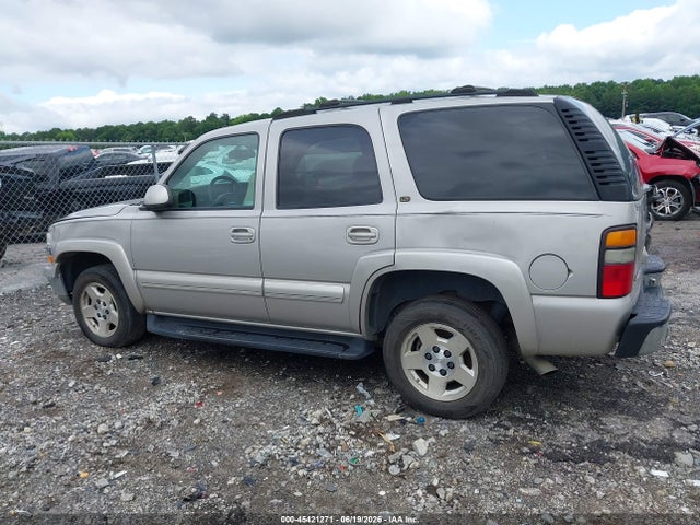 45421271 :رقم المزاد ، 1GNEC13Z24J168887 vin ، 2004 Chevrolet Tahoe Lt مزاد بيع