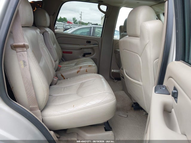 45421271 :رقم المزاد ، 1GNEC13Z24J168887 vin ، 2004 Chevrolet Tahoe Lt مزاد بيع