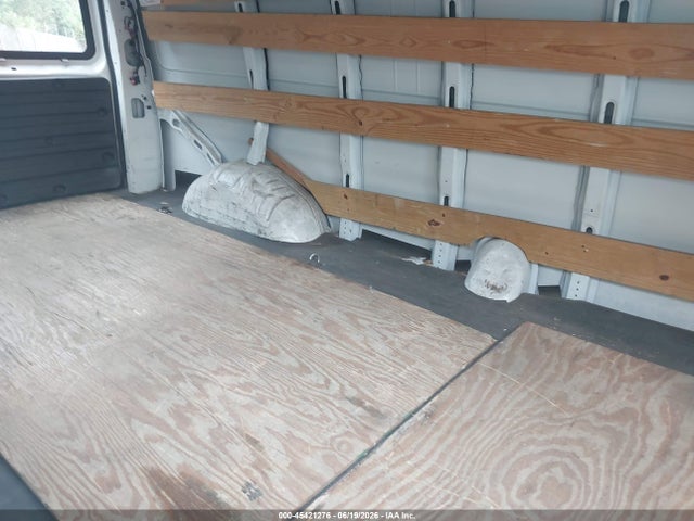 Chevrolet Express 2500 Work Van 2017 1GCWGBFF7H1101118 Image 8