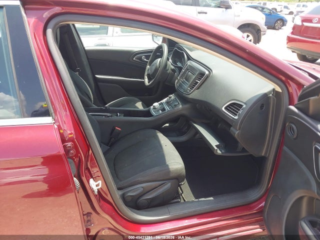 Продажа на аукционе авто 2016 Chrysler 200 Limited, vin: 1C3CCCAB8GN175121, номер лота: 45421291