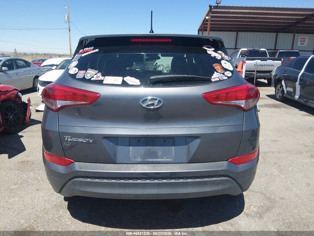 45421336 :رقم المزاد ، KM8J23A44JU659450 vin ، 2018 Hyundai Tucson Se مزاد بيع