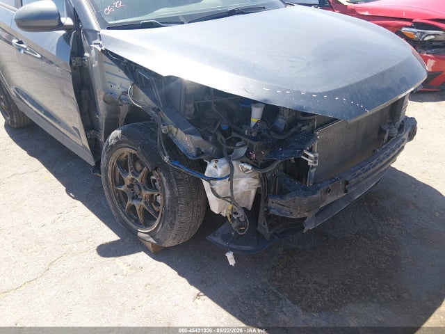 45421336 :رقم المزاد ، KM8J23A44JU659450 vin ، 2018 Hyundai Tucson Se مزاد بيع