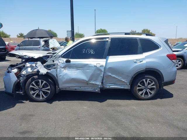 Subaru Forester Limited 2019 JF2SKAUC3KH587779 Image 14