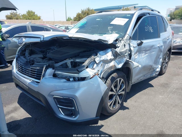 Subaru Forester Limited 2019 JF2SKAUC3KH587779 Image 2