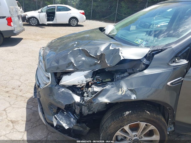 Продаж на аукціоні авто 2017 Ford Escape Se, vin: 1FMCU9GD6HUB34915, номер лоту: 45421470
