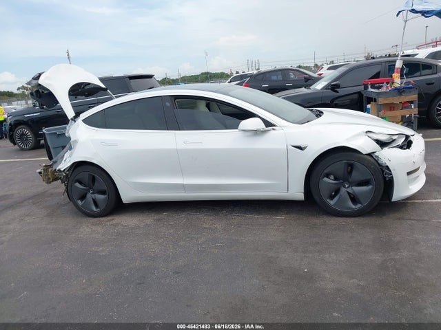 5YJ3E1EA8LF785928 Tesla Model 3 Standard Range Plus Rear-wheel Drive/standard Range Rear-wheel Drive
