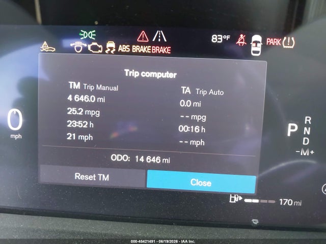 Aukcja sprzedaży 2025 Volvo Xc40 B5 Plus Dark Theme, vin: YV4L12UC7S2477426, numer aukcji: 45421491