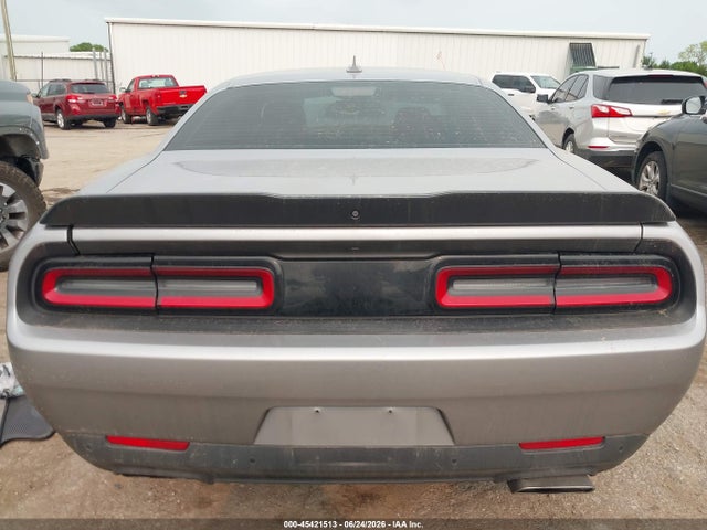 2016 Dodge Challenger 392 Hemi Scat Pack Shaker მანქანა იყიდება აუქციონზე, vin: 2C3CDZFJ2GH338547, აუქციონის ნომერი: 45421513