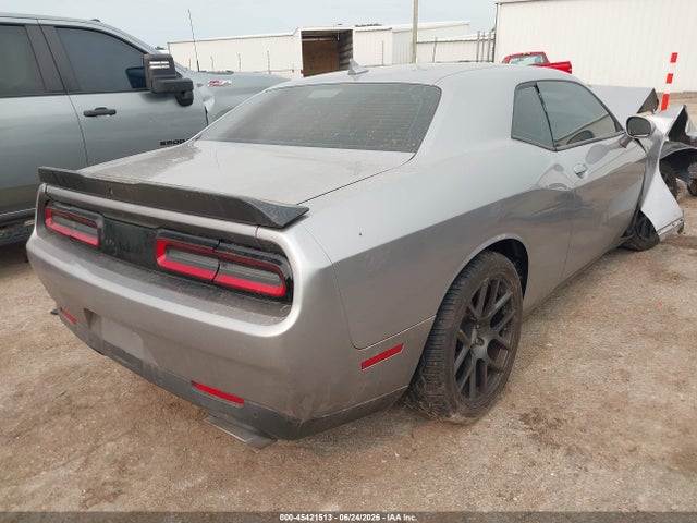 2016 Dodge Challenger 392 Hemi Scat Pack Shaker მანქანა იყიდება აუქციონზე, vin: 2C3CDZFJ2GH338547, აუქციონის ნომერი: 45421513