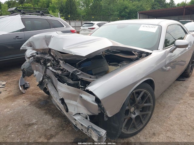 2016 Dodge Challenger 392 Hemi Scat Pack Shaker მანქანა იყიდება აუქციონზე, vin: 2C3CDZFJ2GH338547, აუქციონის ნომერი: 45421513