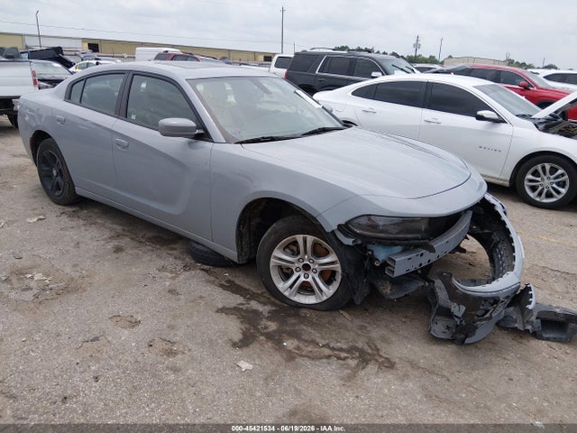 45421534 :رقم المزاد ، 2C3CDXBG0NH109814 vin ، 2022 Dodge Charger Sxt Rwd مزاد بيع