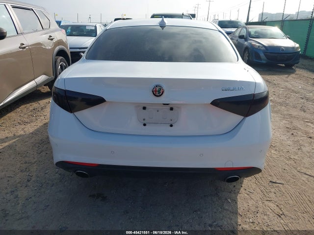 Aukcja sprzedaży 2017 Alfa Romeo Giulia Rwd, vin: ZARFAEBN6H7551894, numer aukcji: 45421551