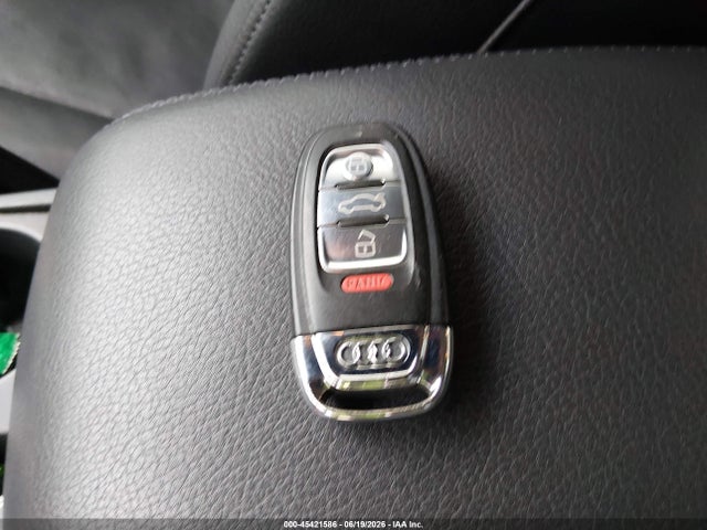 45421586 :رقم المزاد ، WAUBFAFL6EN039875 vin ، 2014 Audi A4 2.0t Premium مزاد بيع