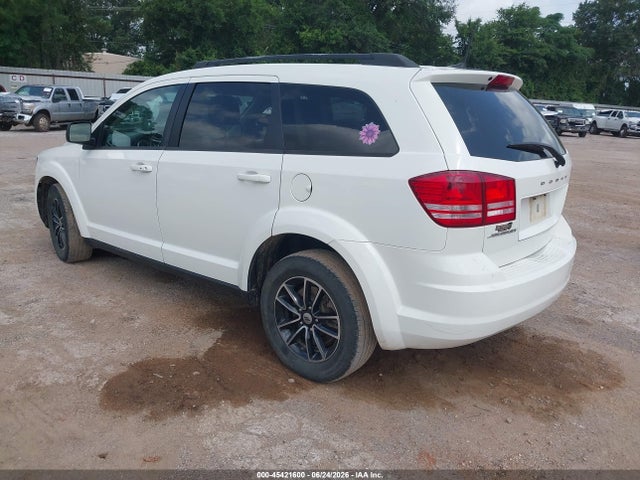 Dodge JOURNEY SE 2018 3C4PDCAB9JT526586 Image 3