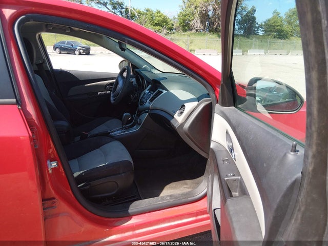 45421602 :رقم المزاد ، 1G1PA5SH2F7235018 vin ، 2015 Chevrolet Cruze Ls Auto مزاد بيع