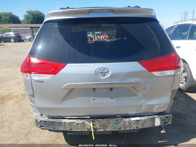 5TDYK3DC7ES442121 Toyota Sienna Xle V6 8 Passenger