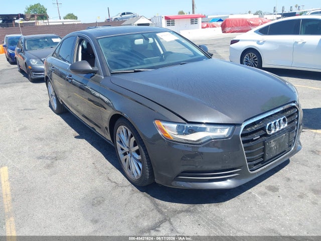 2013 Audi A6 2.0t Premium მანქანა იყიდება აუქციონზე, vin: WAUGFAFC2DN058234, აუქციონის ნომერი: 45421624