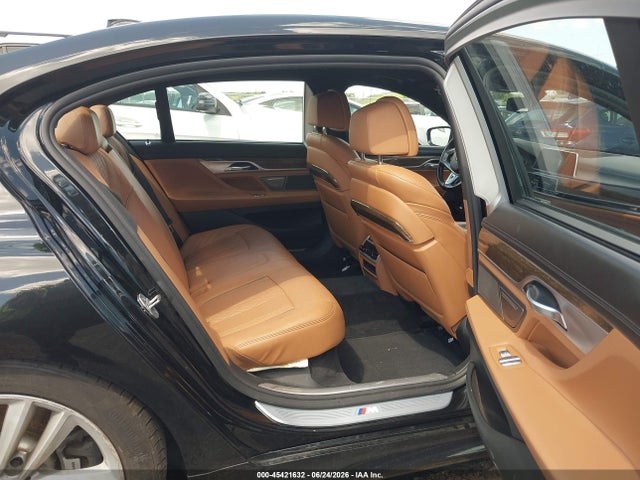 45421632 :رقم المزاد ، WBA7F2C53KB240244 vin ، 2019 Bmw 750i Xdrive مزاد بيع