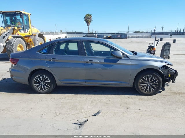 3VWC57BU3KM085243 Volkswagen Jetta 1.4t R-line/1.4t S/1.4t Se