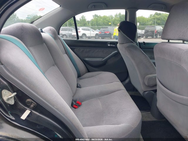 Продаж на аукціоні авто 2002 Honda Civic Lx, vin: 2HGES15582H588921, номер лоту: 45421692
