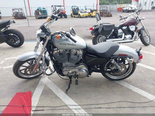 Harley-Davidson Xl883 Superlow 2014 1HD4CR214EC411831 Image 13
