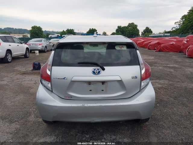 Auction sale of the 2015 Toyota Prius C One, vin: JTDKDTB33F1581471, lot number: 45421788