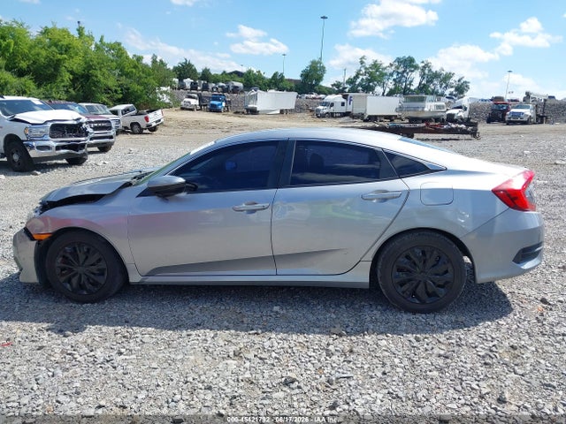 45421792 :رقم المزاد ، 19XFC2F58GE082867 vin ، 2016 Honda Civic Lx مزاد بيع