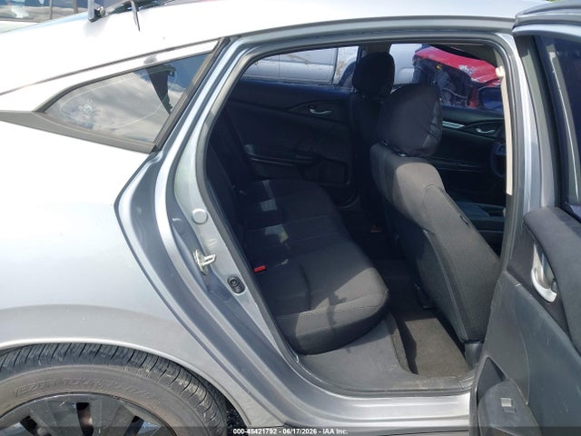 45421792 :رقم المزاد ، 19XFC2F58GE082867 vin ، 2016 Honda Civic Lx مزاد بيع