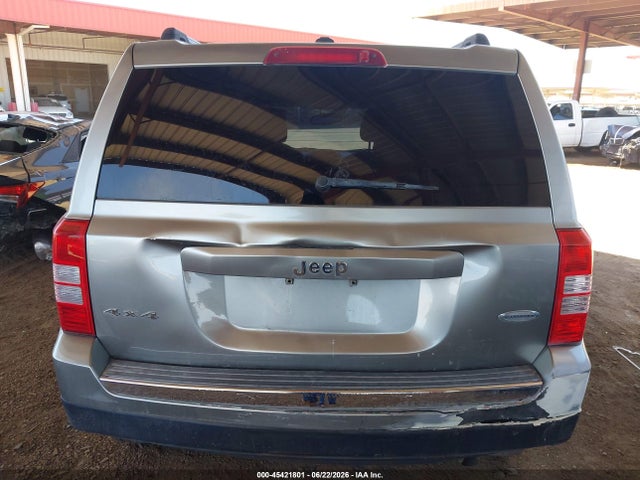 2012 Jeep Patriot Latitude მანქანა იყიდება აუქციონზე, vin: 1C4NJRFB9CD523692, აუქციონის ნომერი: 45421801