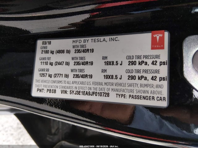 Tesla Model 3 Long Range/mid Range 2018 5YJ3E1EA9JF010728 Image 9