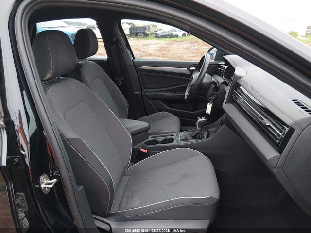 3VWBX7BU7SM069195 Volkswagen Jetta 1.5t Sport