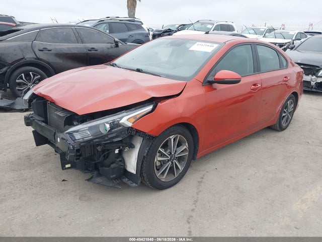 KIA Forte Lxs 2023 3KPF24AD2PE597814 Image 2