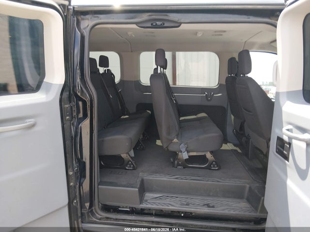 1FMZK1ZM1JKB52691 Ford Transit-150 Xl/xlt