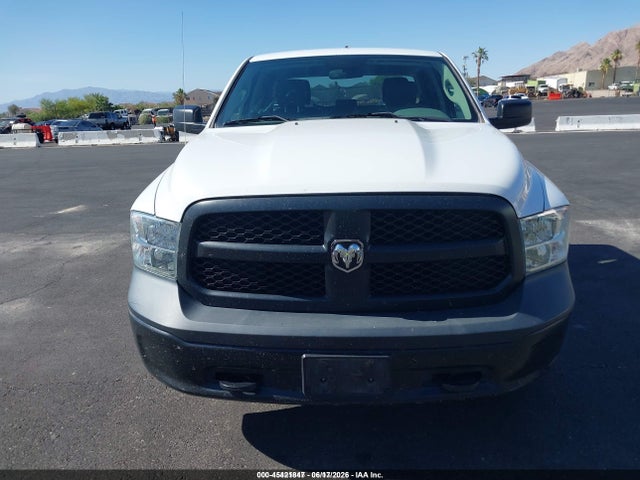 45421847 :رقم المزاد ، 1C6RR7FG6JS326120 vin ، 2018 Ram 1500 Tradesman  4x4 6'4 Box مزاد بيع