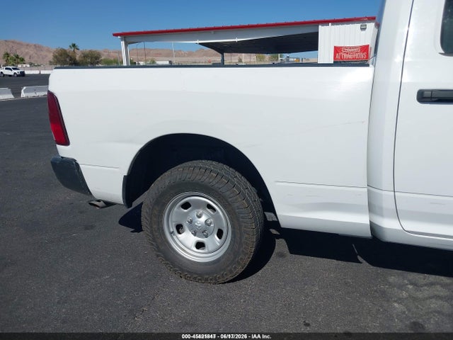 45421847 :رقم المزاد ، 1C6RR7FG6JS326120 vin ، 2018 Ram 1500 Tradesman  4x4 6'4 Box مزاد بيع