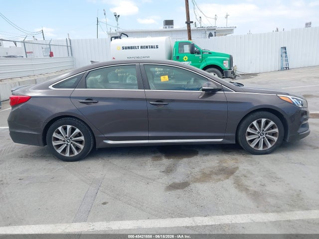 Hyundai Sonata Sport 2015 5NPE34AF7FH106870 Image 13