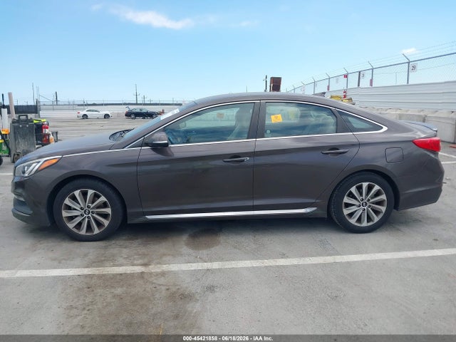 Hyundai Sonata Sport 2015 5NPE34AF7FH106870 Image 14