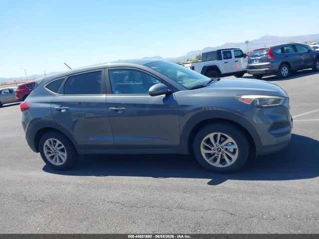Hyundai TUCSON SE 2018 KM8J23A42JU681673 Image 16