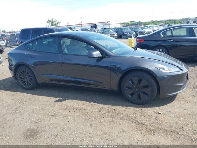 Продажа на аукционе авто 2025 Tesla Model 3 Long Range Rear-wheel Drive/standard Rear-wheel Drive, vin: 5YJ3E1EA1SF033549, номер лота: 45421900