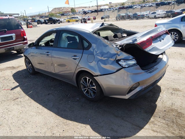 KIA Forte Lxs 2024 3KPF24AD8RE764650 Image 3