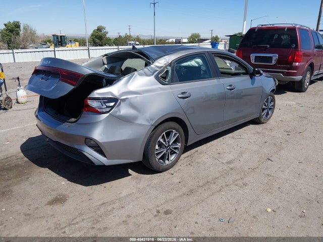 KIA Forte Lxs 2024 3KPF24AD8RE764650 Image 4