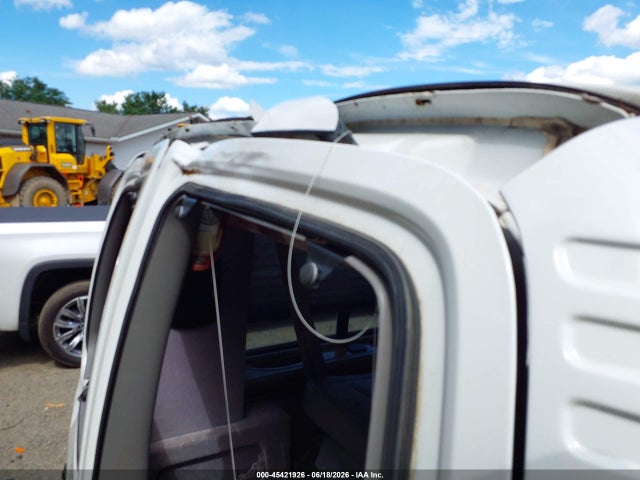 45421926 :رقم المزاد ، 1GBFG15R9W1099105 vin ، 1998 Chevrolet Chevy Van G1500 مزاد بيع