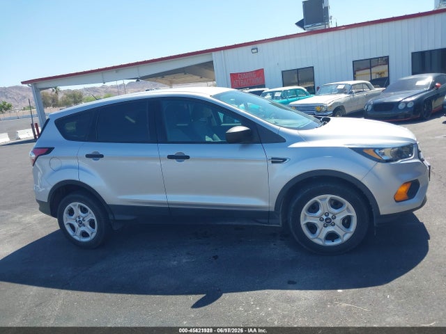 Ford ESCAPE S 2018 1FMCU0F70JUD08426 Image 16