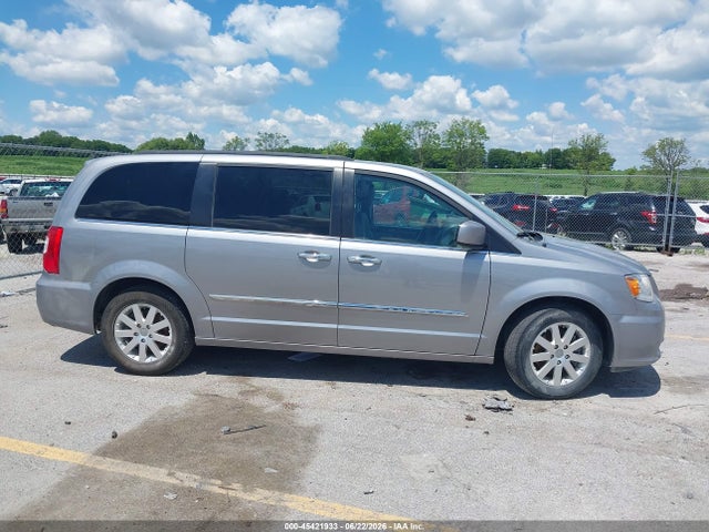 Продаж на аукціоні авто 2016 Chrysler Town & Country Touring, vin: 2C4RC1BGXGR260811, номер лоту: 45421933