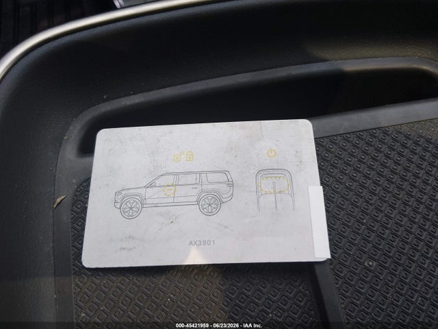 Rivian R1s 2025 7PDSGBBA5SN046704 Image 11