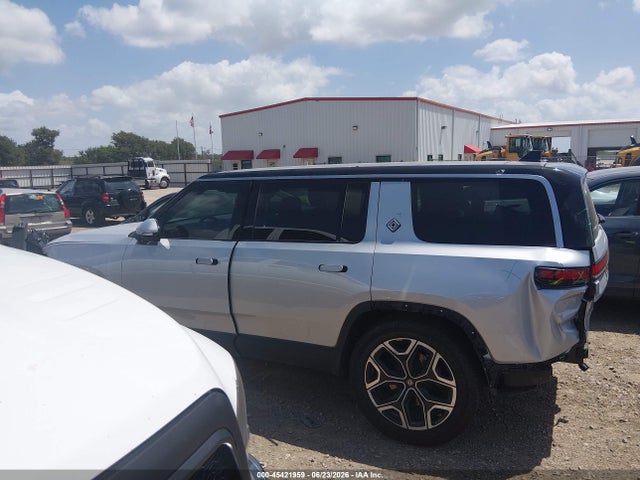 Rivian R1s 2025 7PDSGBBA5SN046704 Image 15