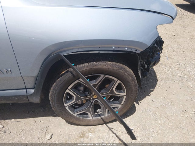 Rivian R1s 2025 7PDSGBBA5SN046704 Image 20